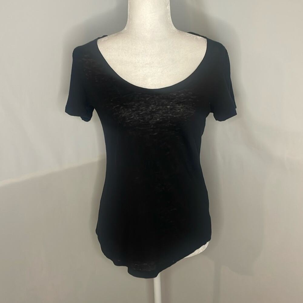 Banana republic black tshirt with sheer back panel detail